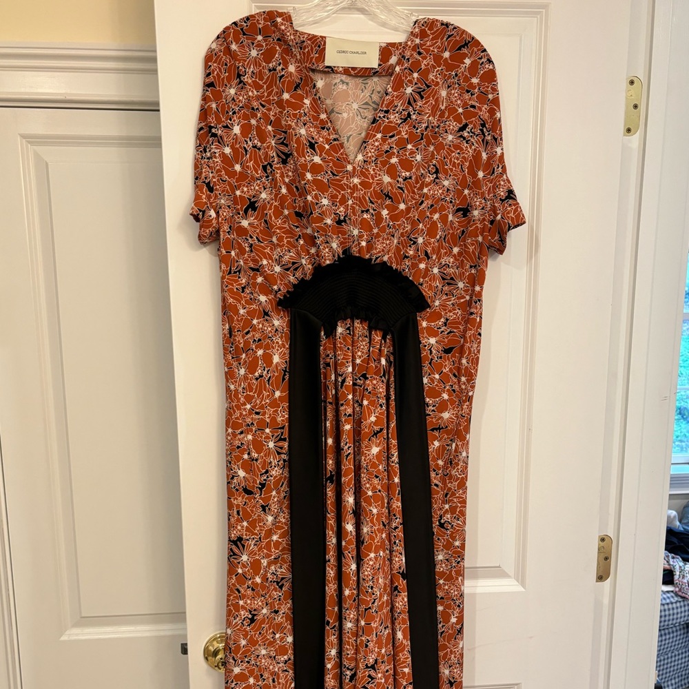 Gorgeous silk dress worn 1x to a baptism.